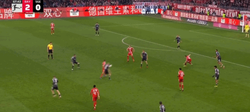 凯恩禁区外世界波破门，拜仁3-0法兰克福