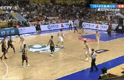 1打4！福特森华丽2+1