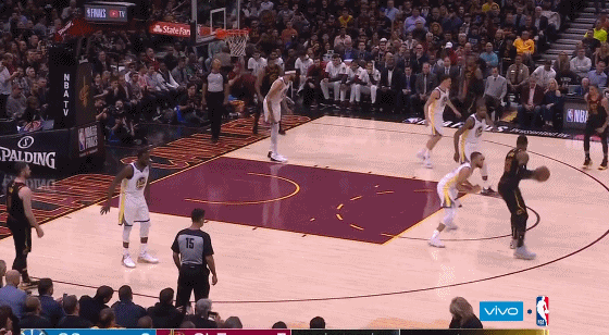 JR-史密斯手起刀落飙中三分