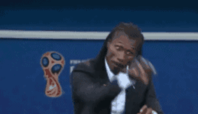 这是在指导球员武术么？