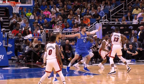 韦德隔武切维奇中路潇洒抛投