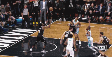 沃克故意犯规！