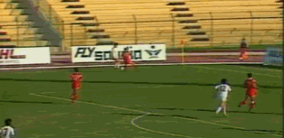 谢育新补射破门