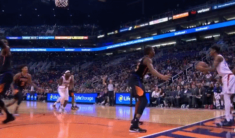 哈里斯接发球贴身单手抛投打2+1