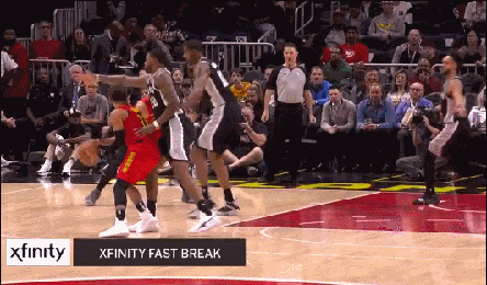 特雷杨妙传费尔南多篮下双手暴扣