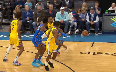 亚历山大鬼手抢断助迪亚洛一马当先双手暴扣