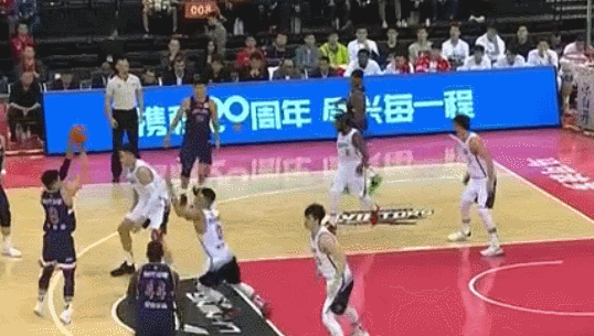 陈盈骏三分手起刀落