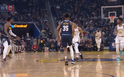 乔丹-普尔抢断反击不看人传球助克里斯灌篮