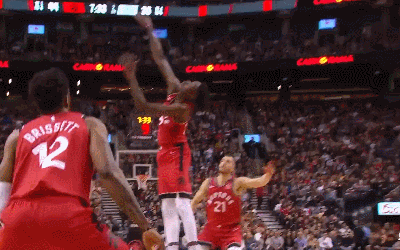 丁维迪连线小乔丹背筐空接暴扣