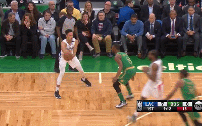 斯玛特抢断伦纳德快攻暴扣得手