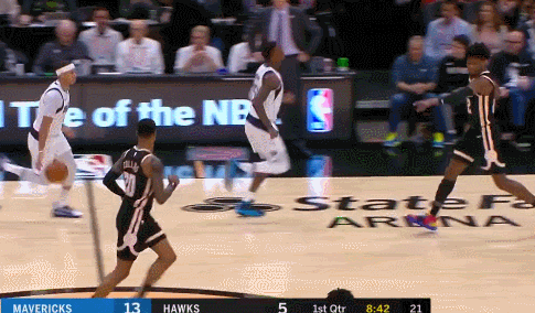 赛斯库里写意三分稳稳命中