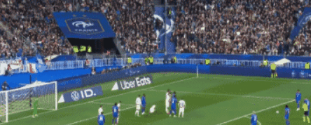 奥利赛任意球破门