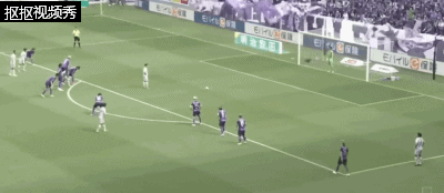 福冈黄蜂见木友哉主罚点球命中准绝平，广岛三箭1-1福冈黄蜂