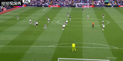 马伦半单刀踢到横梁上错失良机