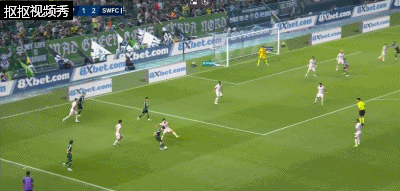 替补登场即进球！孔帕尼奥头球攻门，门将鞭长莫及，全北现代2-2扳平水原FC