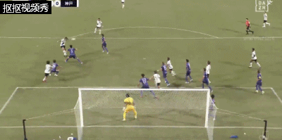 神户胜利船凌空抽射将球打高