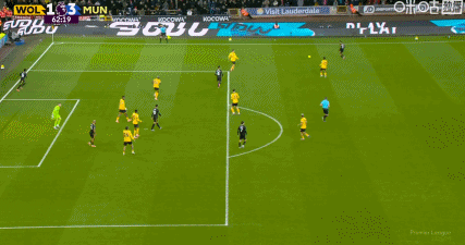 芒特凌空抽射破门，曼联3-1狼队