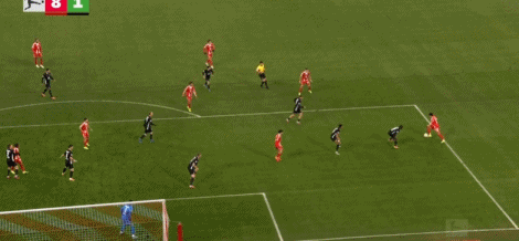 格雷茨卡铲射破门，拜仁8-1沃尔夫斯堡