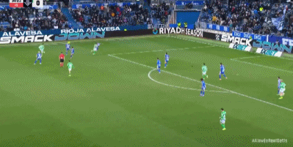 阿布德破门扳回一城，阿拉维斯2-1皇家贝蒂斯