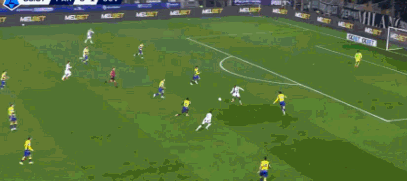 麦肯尼侧钩破门，尤文图斯2-0帕尔马