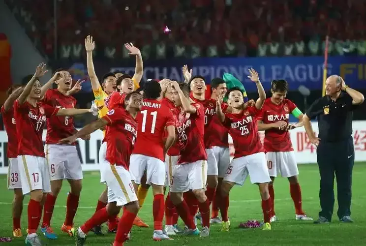 第一届世俱杯是哪一年