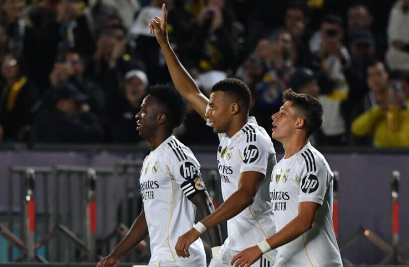 姆巴佩职业生涯第4次完成帽子戏法