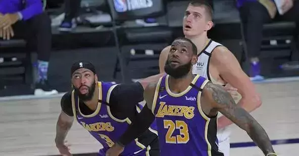 NBA三双是什么意思