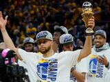 NBA勇士队四年三冠分别是哪年